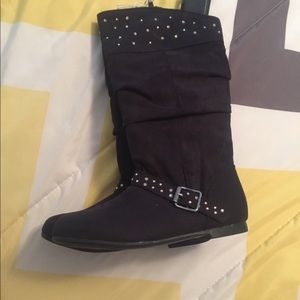 Girls boots size 13